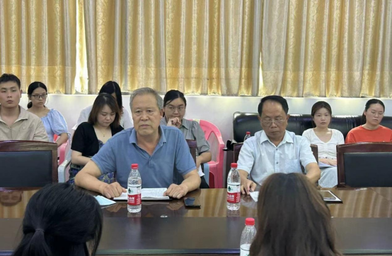 白菜官网召开2022-2023学年春季学期期末总结大会 白菜官网召开2022-2023学年春季学期期末总结大会