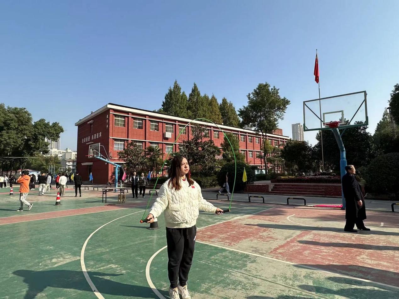 青春奋进新时代，运动逐梦向未来——999策略白菜手机论坛2023年秋季运动会暨教职工运动会