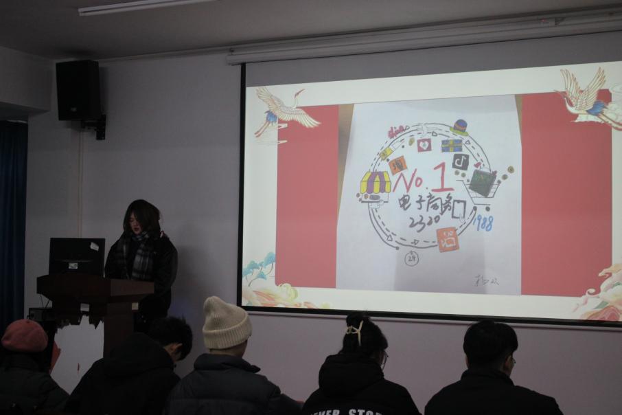 999策略白菜手机论坛2023年班徽、黑板报设计大赛顺利开展 999策略白菜手机论坛2023年班徽、黑板报设计大赛顺利开展