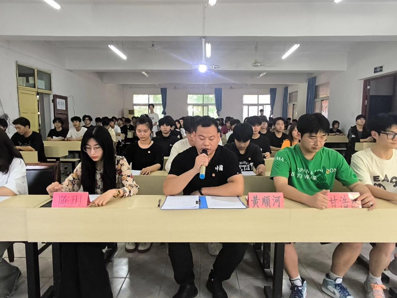 青春心向党，奋斗新征程 ——999策略白菜手机论坛第五期团课结业典礼暨入团仪式