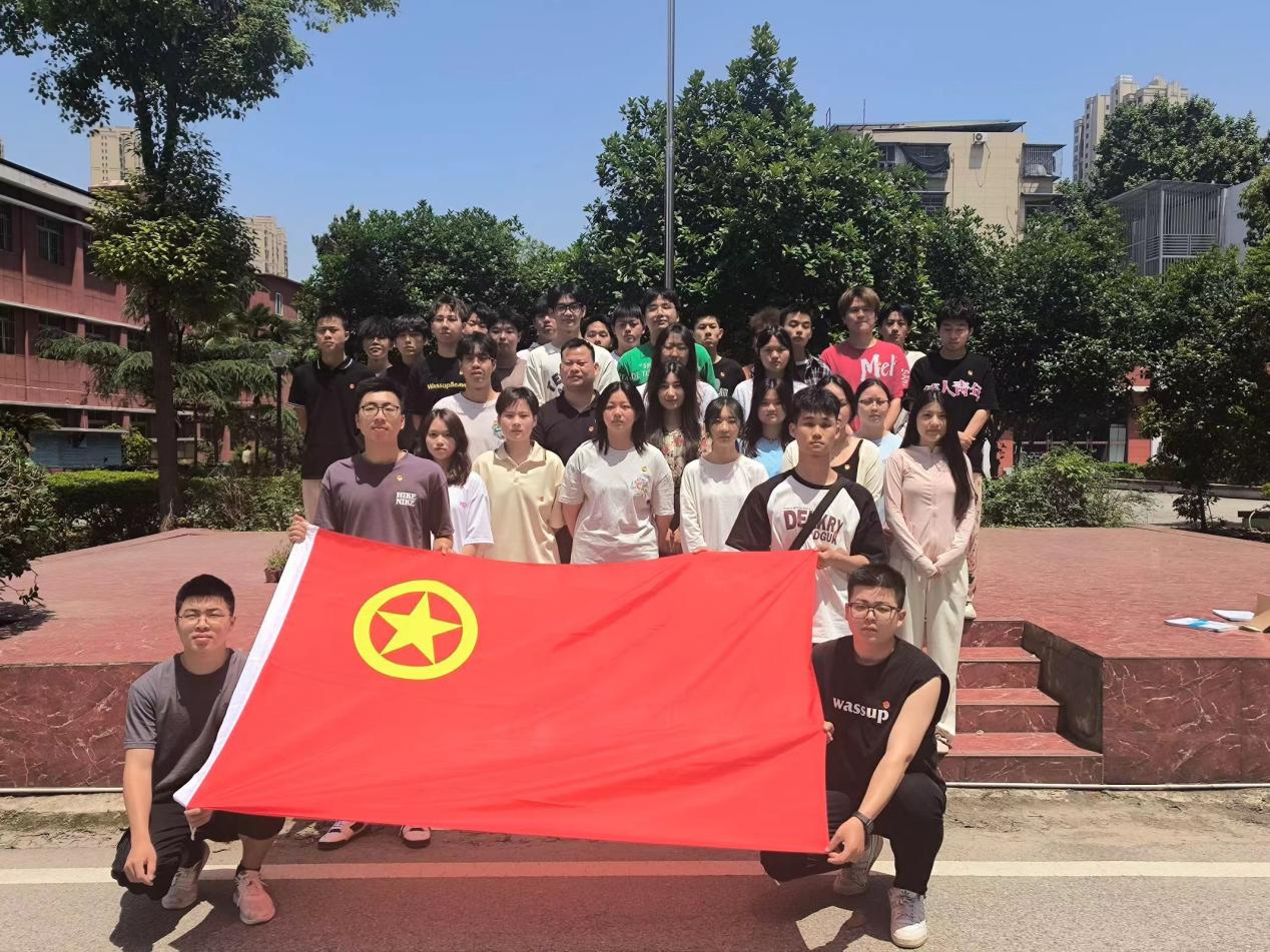 青春心向党，奋斗新征程 ——999策略白菜手机论坛第五期团课结业典礼暨入团仪式