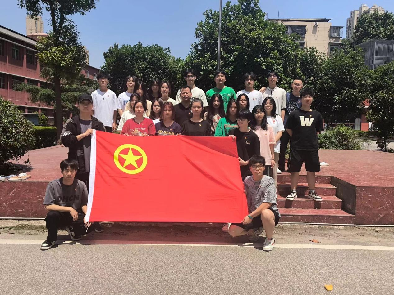 青春心向党，奋斗新征程 ——999策略白菜手机论坛第五期团课结业典礼暨入团仪式