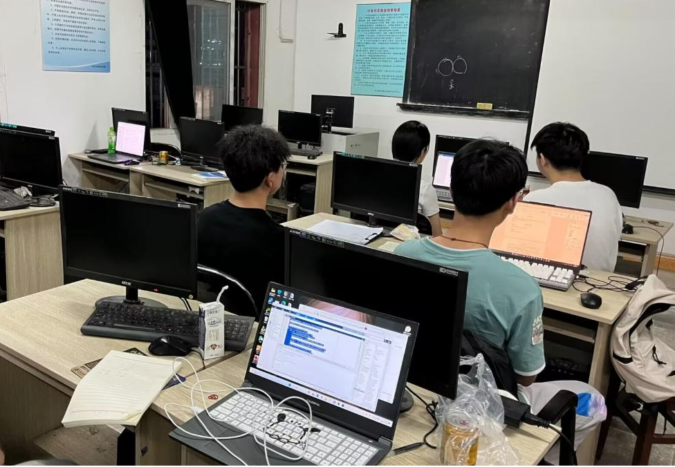 喜报!白菜官网在2024年全国大学生数学建模竞赛中喜获佳绩 喜报!白菜官网在2024年全国大学生数学建模竞赛中喜获佳绩