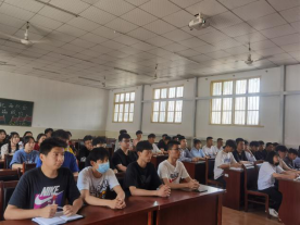 白菜官网举行第三十一期业余党校结业典礼 白菜官网举行第三十一期业余党校结业典礼