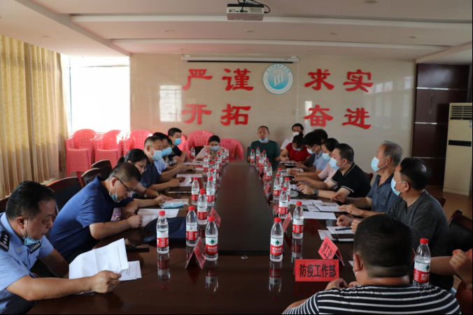洪山区开学工作组评估工作专班莅临白菜官网指导秋季开学工作